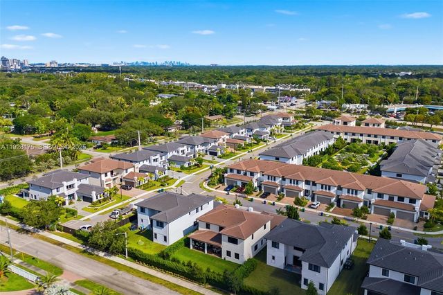 12070 SW 83rd Pl, Miami, FL 33156