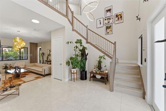 12070 SW 83rd Pl, Miami, FL 33156