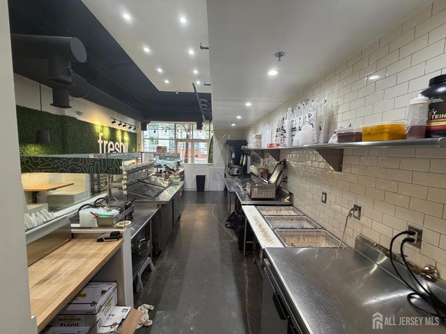 131 Neilson Street, New Brunswick, NJ 08901