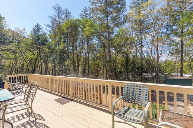 260 Highwood Lane, Grants Pass, OR 97527