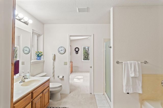 260 Highwood Lane, Grants Pass, OR 97527