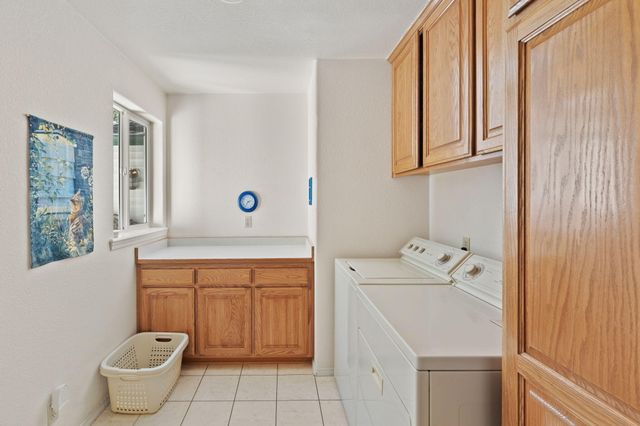 260 Highwood Lane, Grants Pass, OR 97527