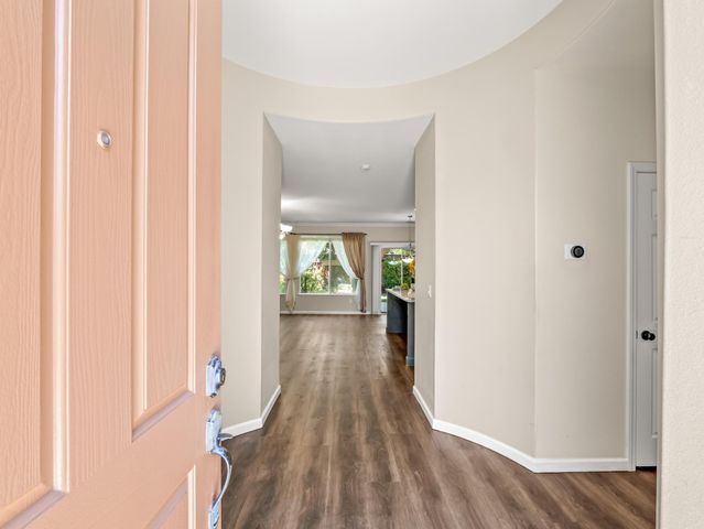 2222 Carson Avenue, Clovis, CA 93611