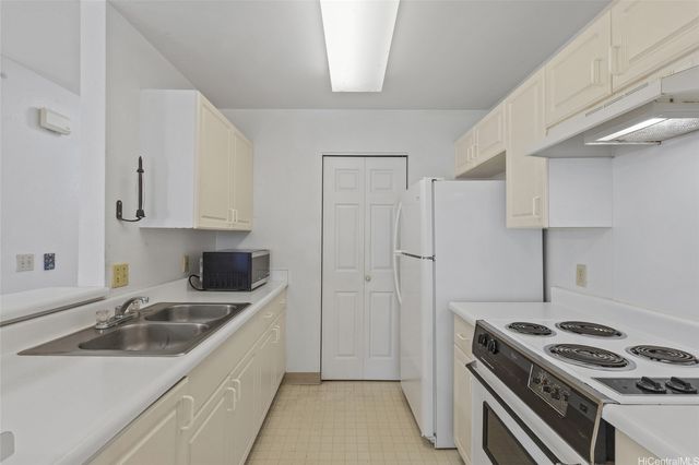 92-1155 Palahia Street A201, Kapolei, HI 96707