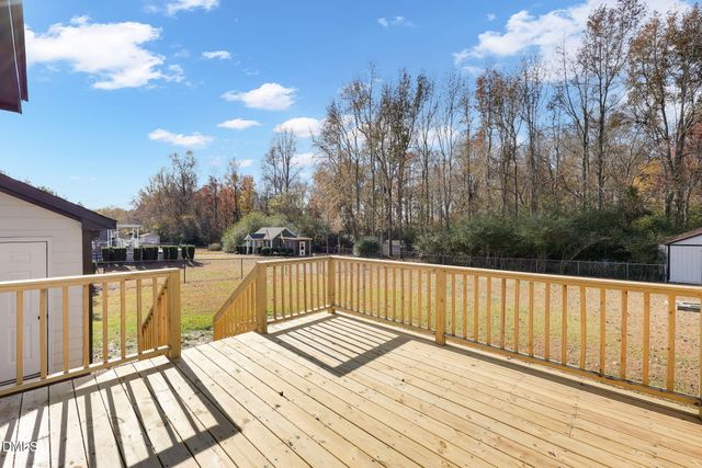 34 Scotts Creek Run, Angier, NC 27501