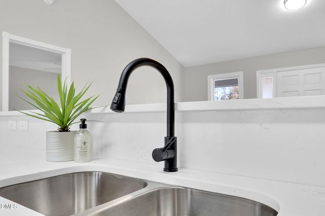 34 Scotts Creek Run, Angier, NC 27501