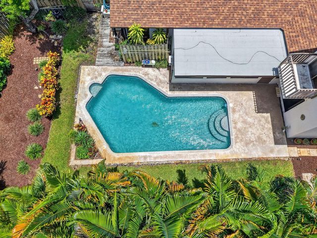 17667 Pine Needle Terrace, Boca Raton, FL 33487