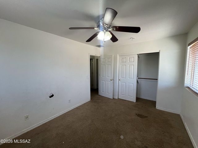 224 E Camino Del Pinsapo, Sahuarita, AZ 85629