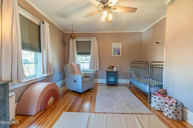 1033 Waverly Place, Schenectady, NY 12308