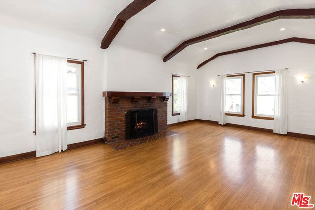 6620 W 6th Street, Los Angeles, CA 90048