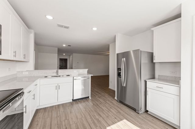 816 Breakwater Drive, Princeton, TX 75407