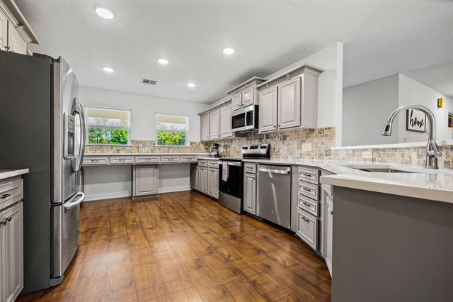 245 Alabama Point, Livingston, TX 77351