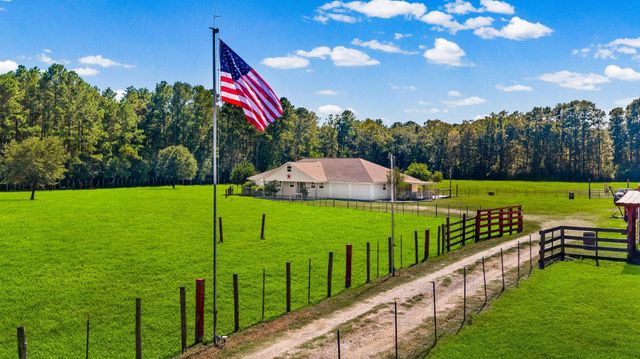 245 Alabama Point, Livingston, TX 77351