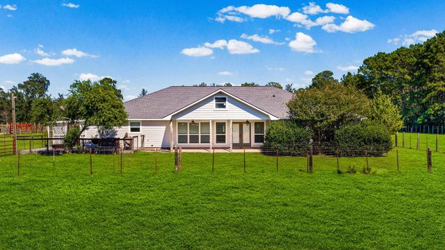 245 Alabama Point, Livingston, TX 77351