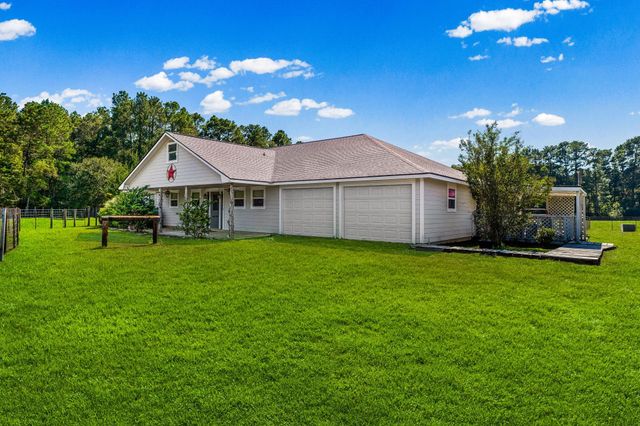 245 Alabama Point, Livingston, TX 77351