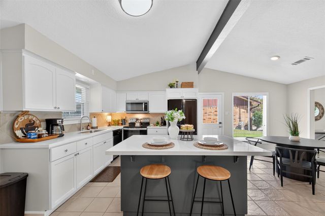 3810 Marlin Lane, La Porte, TX 77571