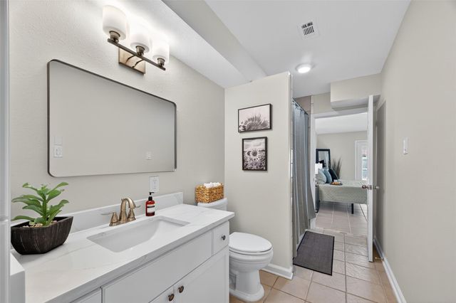 3810 Marlin Lane, La Porte, TX 77571