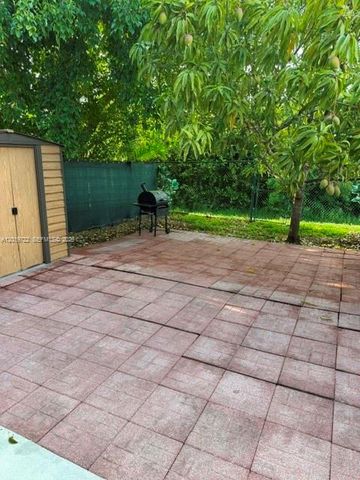14803 SW 9th Ln 0, Miami, FL 33194