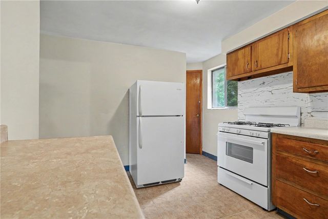 218 Vine Street, Homestead, PA 15120