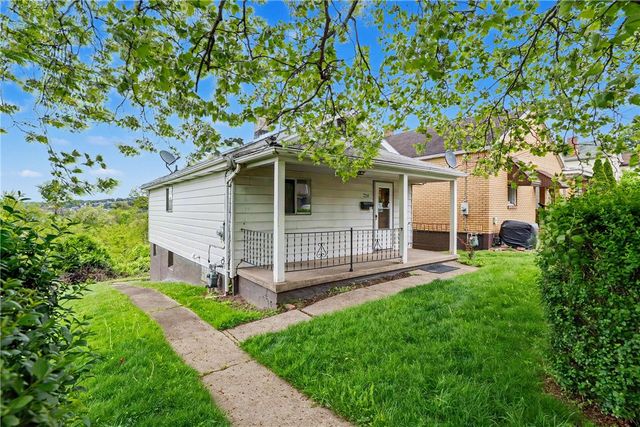 218 Vine Street, Homestead, PA 15120