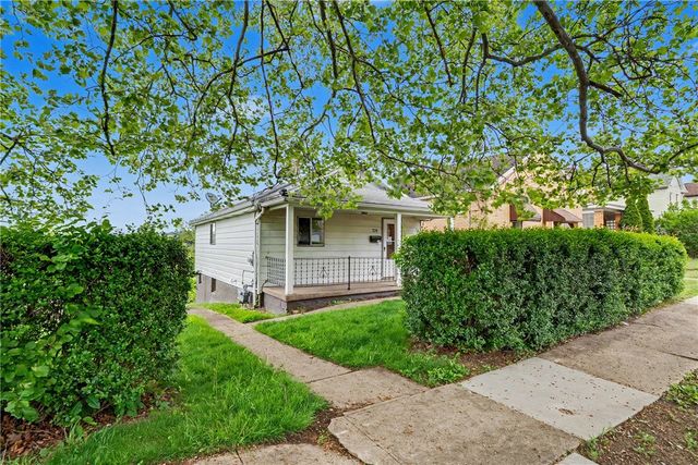 218 Vine Street, Homestead, PA 15120