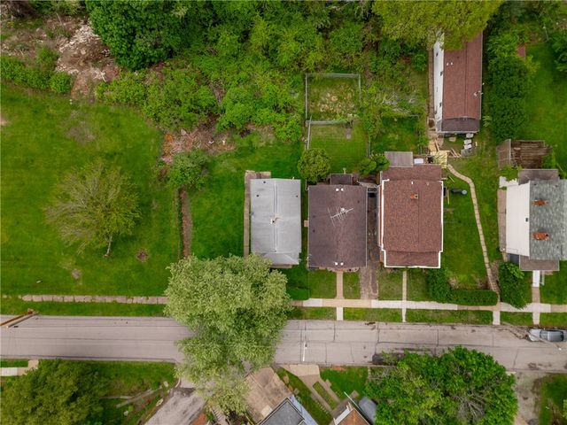 218 Vine Street, Homestead, PA 15120