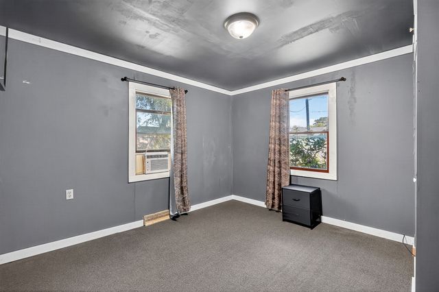 306 NW 2nd Street, Melcher Dallas, IA 50163