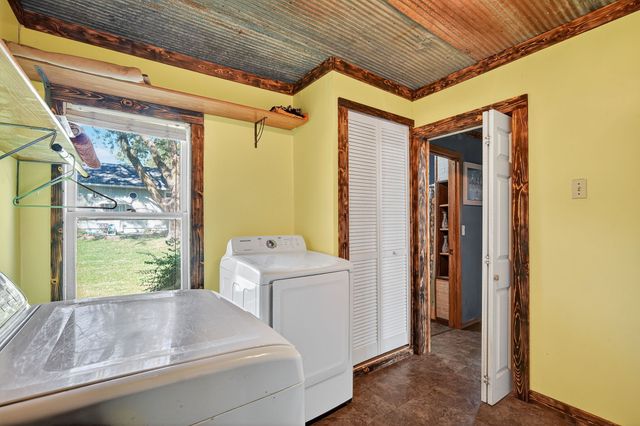 306 NW 2nd Street, Melcher Dallas, IA 50163