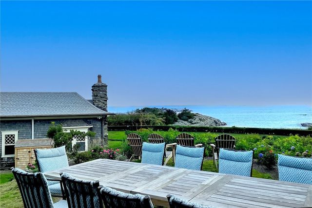 6 Price's Cove Avenue, Newport, RI 02840