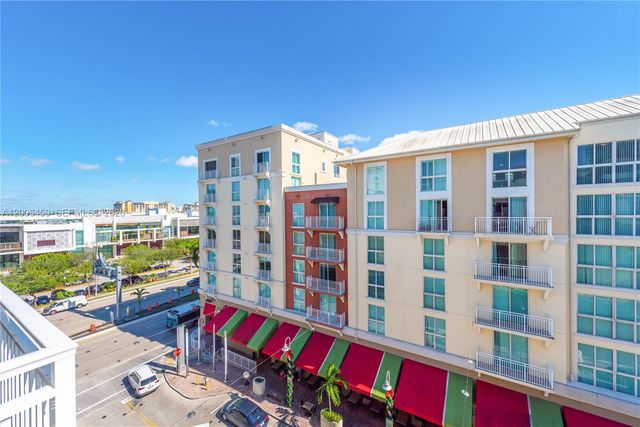 7270 SW 88th St B519, Miami, FL 33156