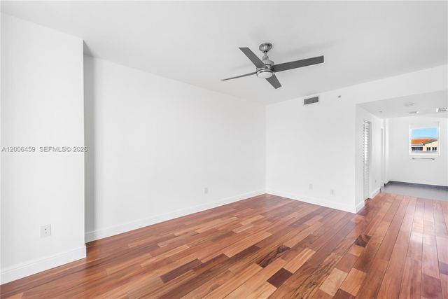 7270 SW 88th St B519, Miami, FL 33156