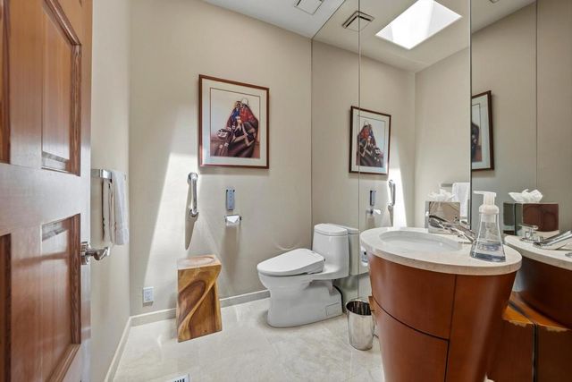 119 Tamit Place, Palm Desert, CA 92260