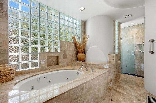 119 Tamit Place, Palm Desert, CA 92260