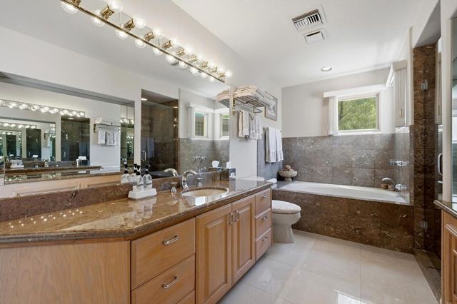 119 Tamit Place, Palm Desert, CA 92260