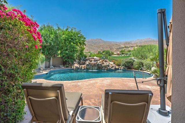 119 Tamit Place, Palm Desert, CA 92260