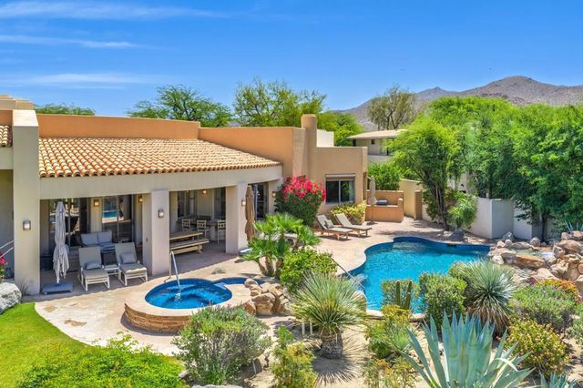 119 Tamit Place, Palm Desert, CA 92260