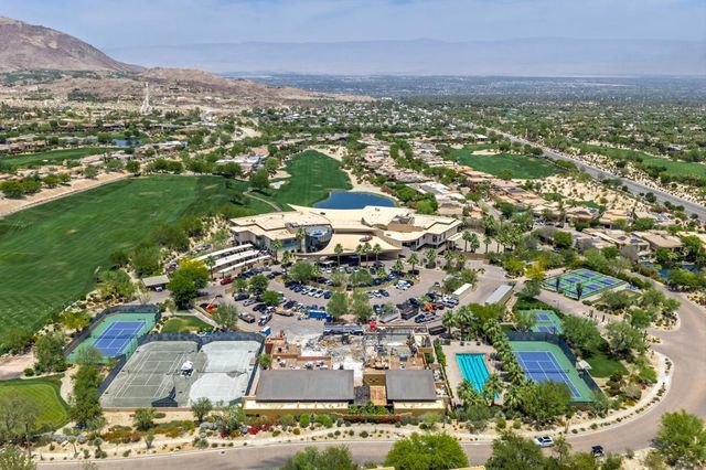 119 Tamit Place, Palm Desert, CA 92260