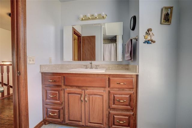 12900 Country Lane, Oklahoma City, OK 73165
