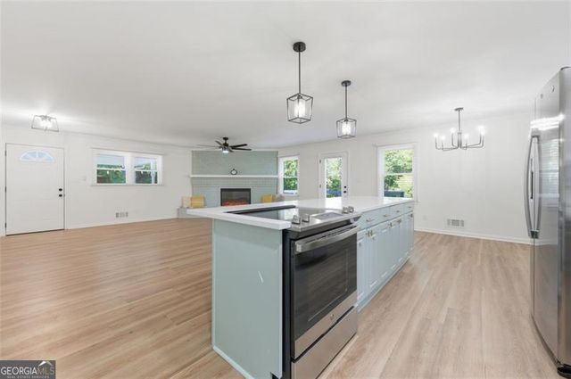 2011 Shadowwood Drive, Marietta, GA 30066