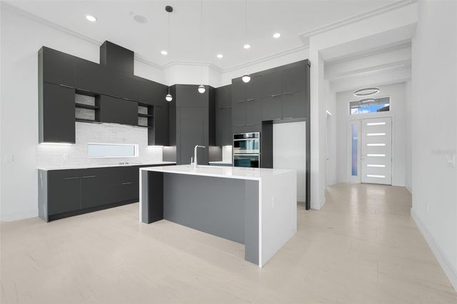 3048 KENSINGTON AVENUE, Davenport, FL 33837