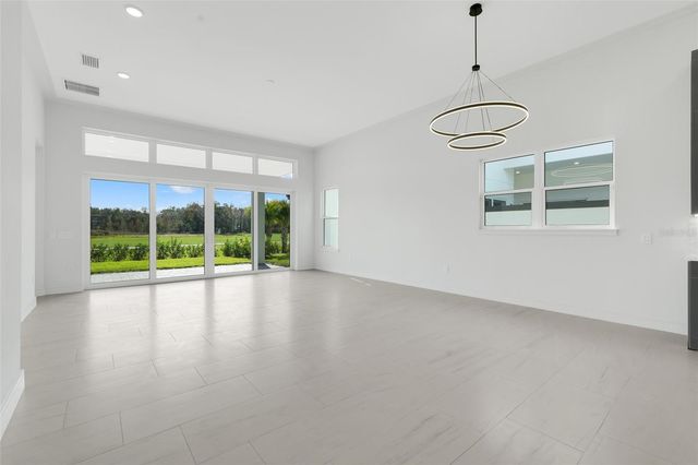 3048 KENSINGTON AVENUE, Davenport, FL 33837