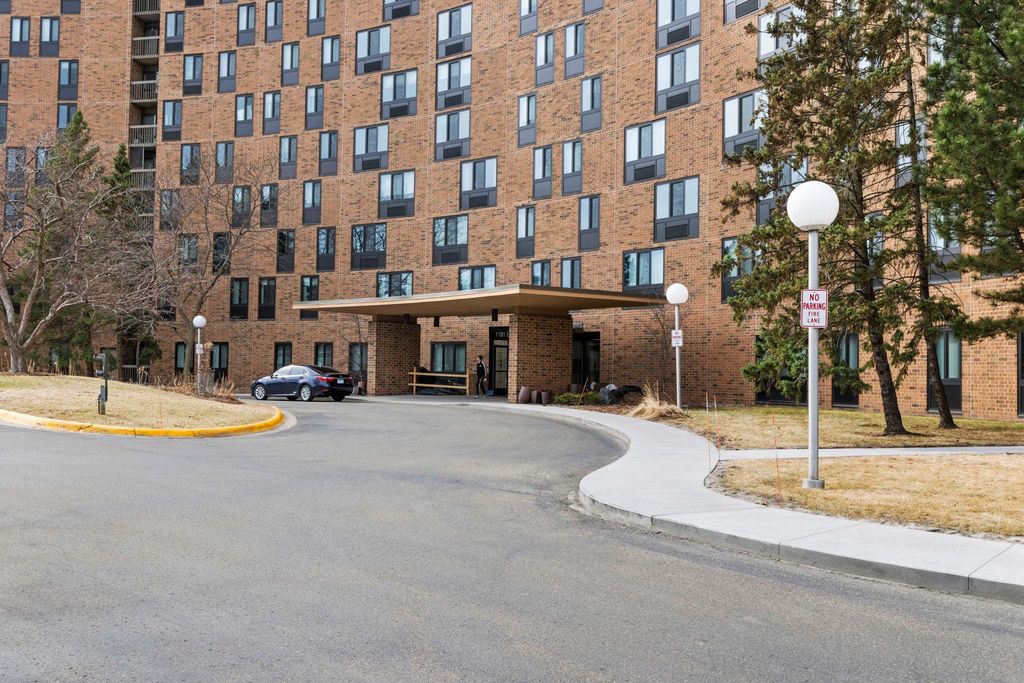 1181 Edgcumbe Road 1712, Saint Paul, MN 55105 — photo 2