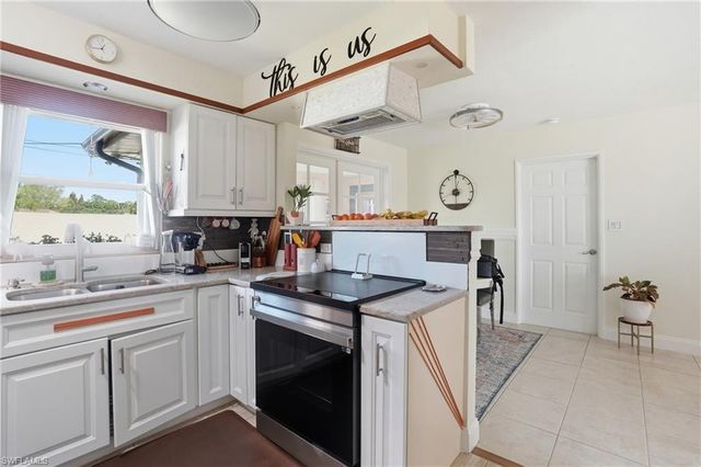 401 E Jasmine RD, Lehigh Acres, FL 33936