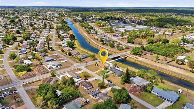 401 E Jasmine RD, Lehigh Acres, FL 33936