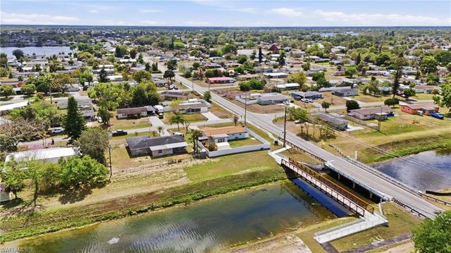 401 E Jasmine RD, Lehigh Acres, FL 33936