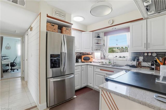 401 E Jasmine RD, Lehigh Acres, FL 33936