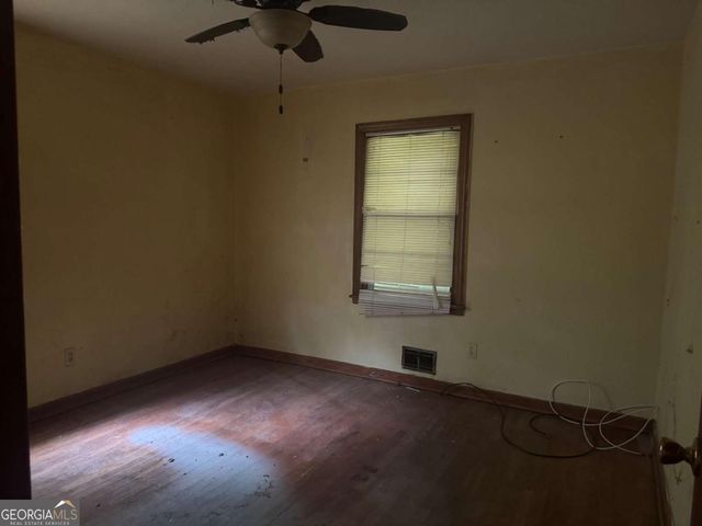 950 Dale Drive SW, Mableton, GA 30126