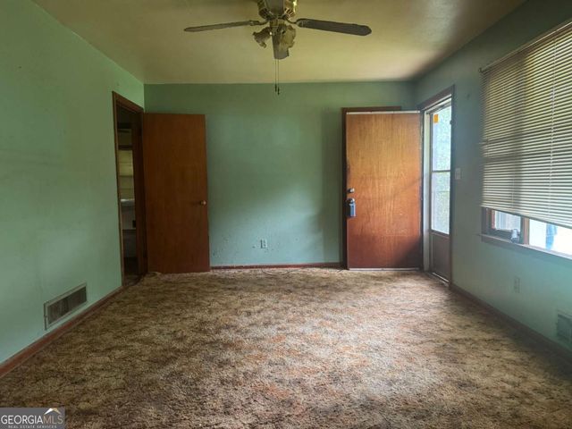 950 Dale Drive SW, Mableton, GA 30126