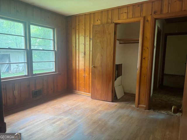 950 Dale Drive SW, Mableton, GA 30126