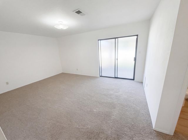 1229 Kirby Street NE, Albuquerque, NM 87112